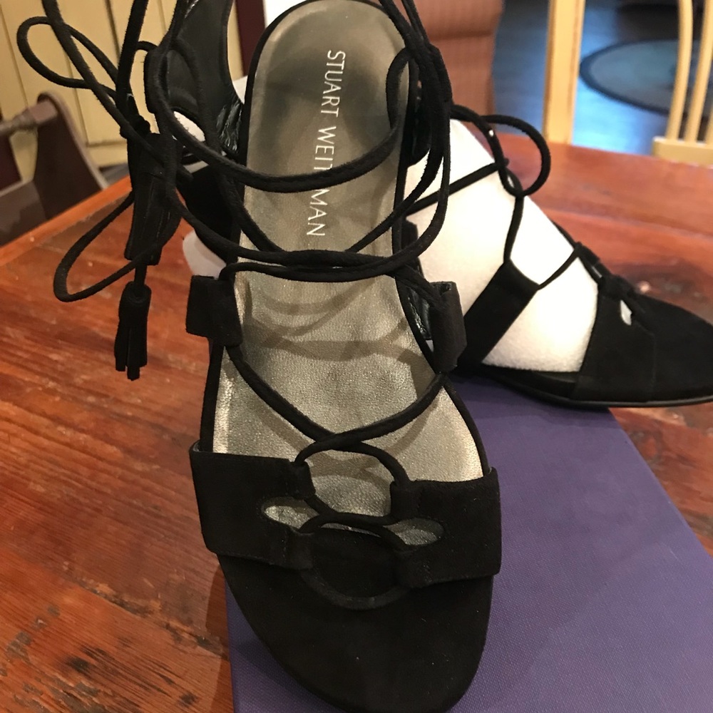 Stuart Weitzman Roman Flat sandal 7.5